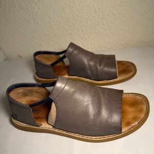 Born Women's Gray/Brown Leather Sandals